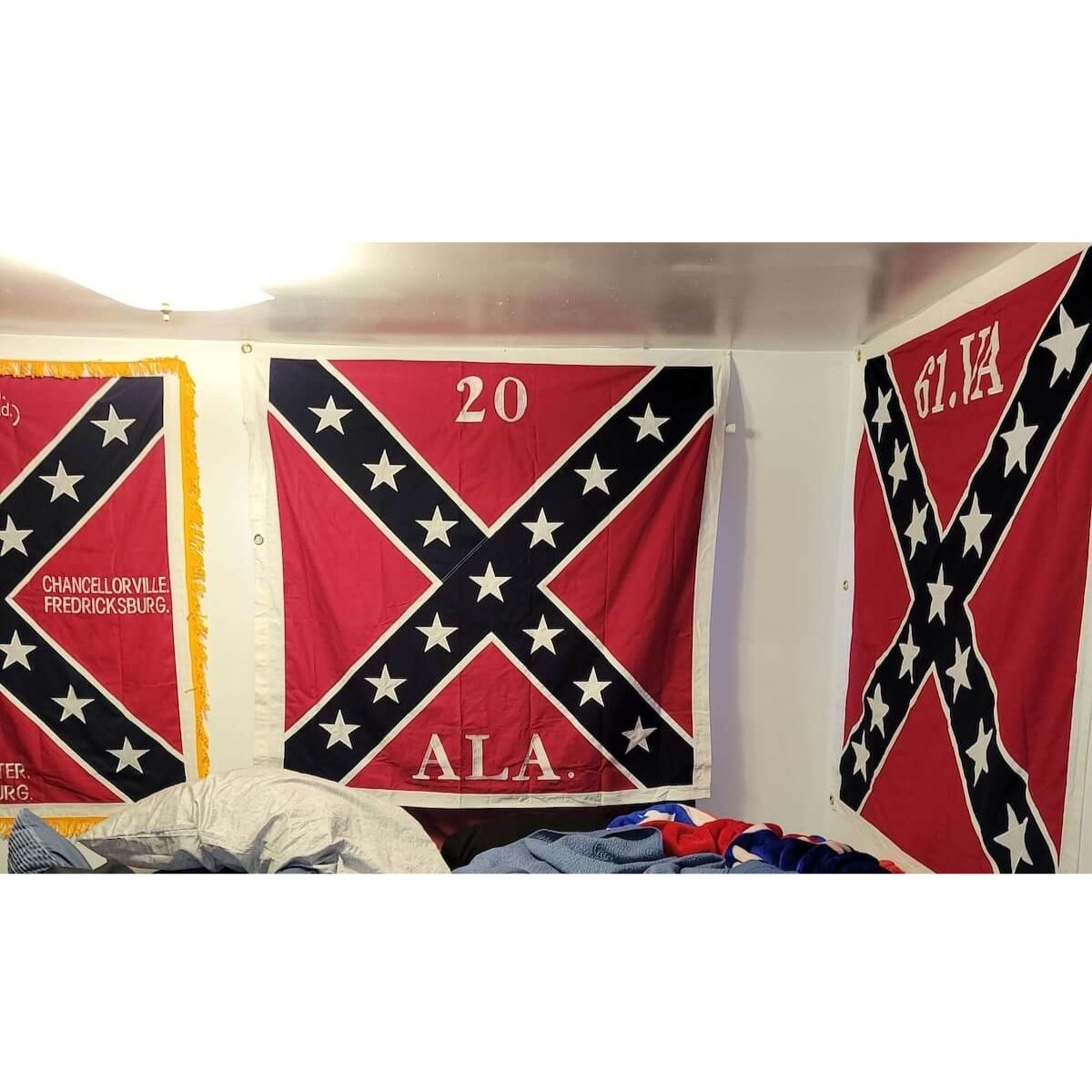 Ultimate Flags - What Is the Confederate Flag?