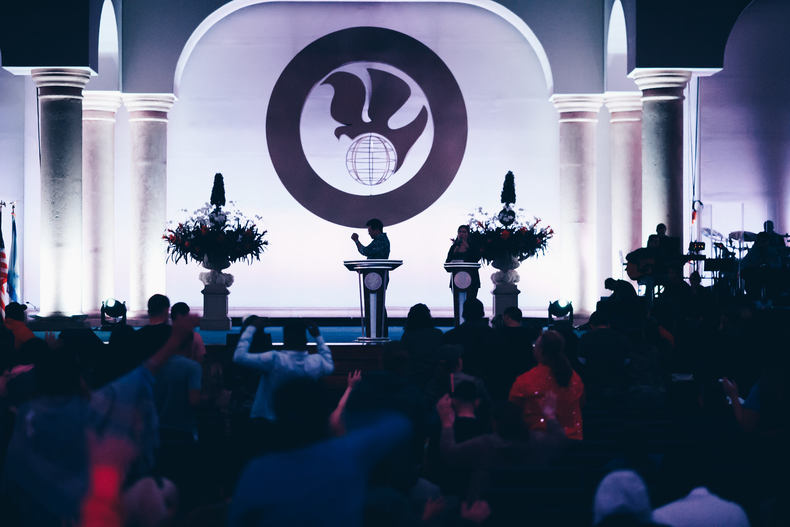 Contactos El Rey Jesús