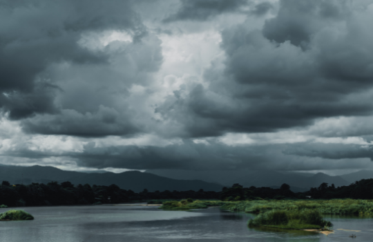 overcast cloudy sky.