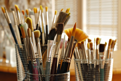 Soft-bristled paintbrushes 