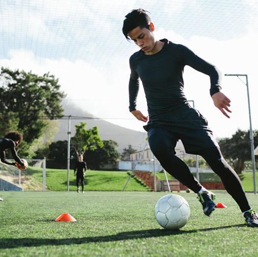 ALTTEXT: Enter key opens full-screen view with caption; escape key exits full screen.