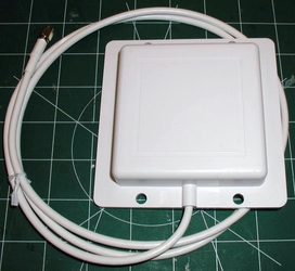 2.4 GHz 8 dBi Flat Patch Antenna - 4ft SMA Male Connector