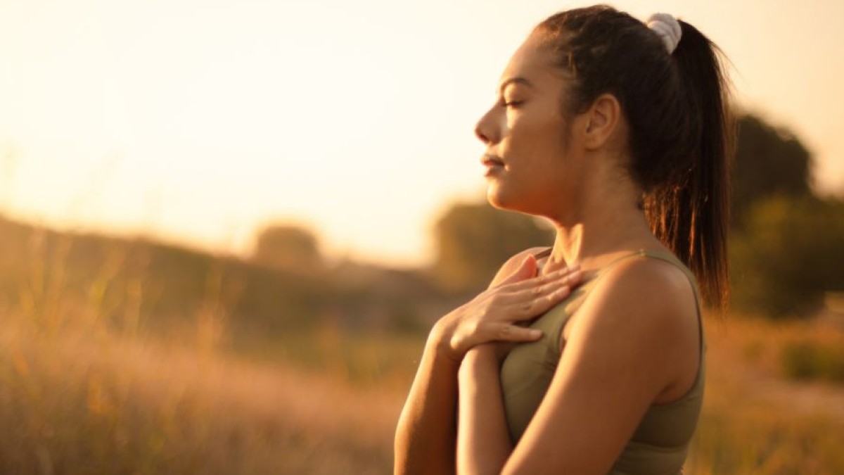 When Thinking Isn't Enough: Somatic Clarity for Coaches, Healers, and Creatives