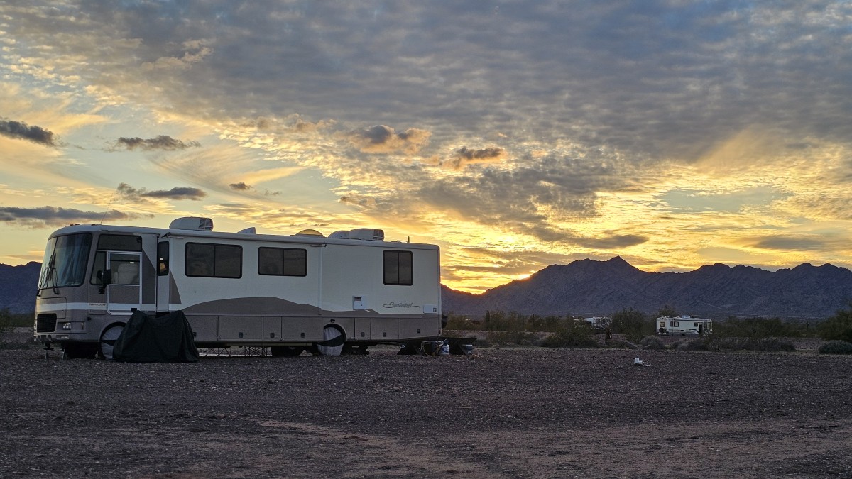 Momentum That Doesn't Look Like Momentum: When Progress Happens in the In-Between