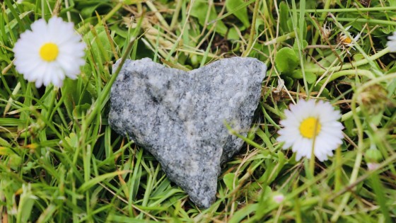 Sluta försöka tänka bort dina känslor – det är därför positivt tänkande inte alltid fungerar