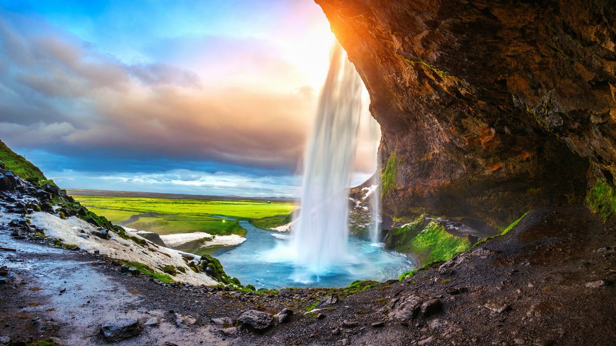 What Is Resistance? How It Shows Up and What It’s Telling You: From Being Stuck to Living in Flow