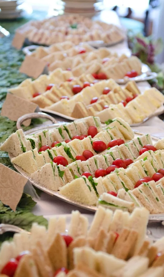 Afternoon Tea & Cakes Delivered to your AirBnB