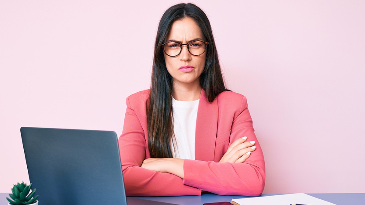 7 AI Myths That Are Sabotaging Your Career (And What's Actually True)