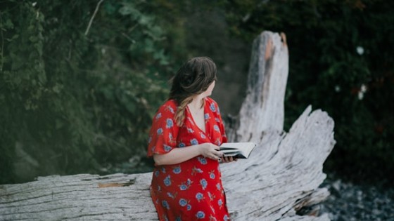 How to Practice English Speaking Alone: 12 Effective Methods