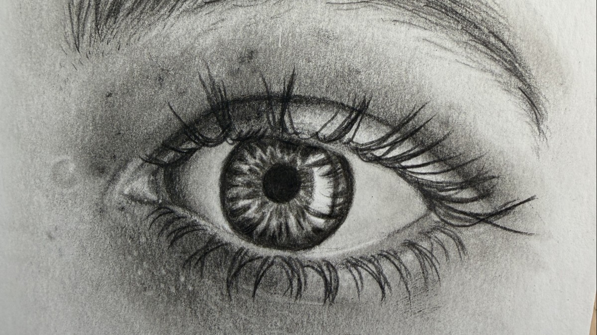 How to Draw Realistic Eyes (Pyrography, Coloured Pencil and Graphite)