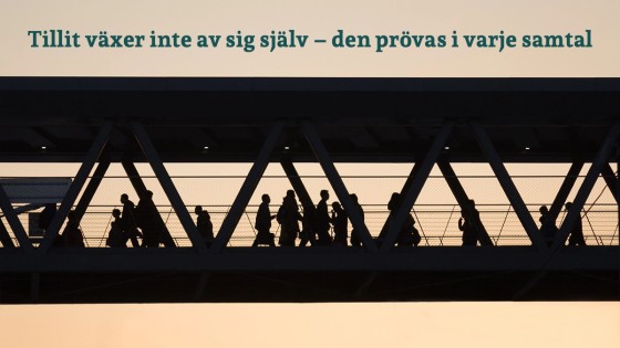 På en sund arbetsplats växer tilliten genom tydlig kommunikation
