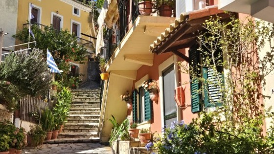 Chlomos den lilla byn i bergen