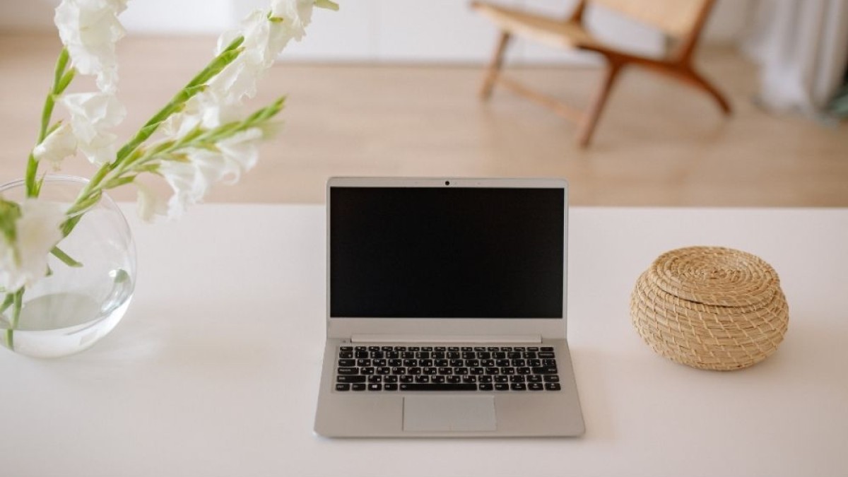 Myynti ilman painetta: miten rakennat ostopolun, joka tuntuu helpolta