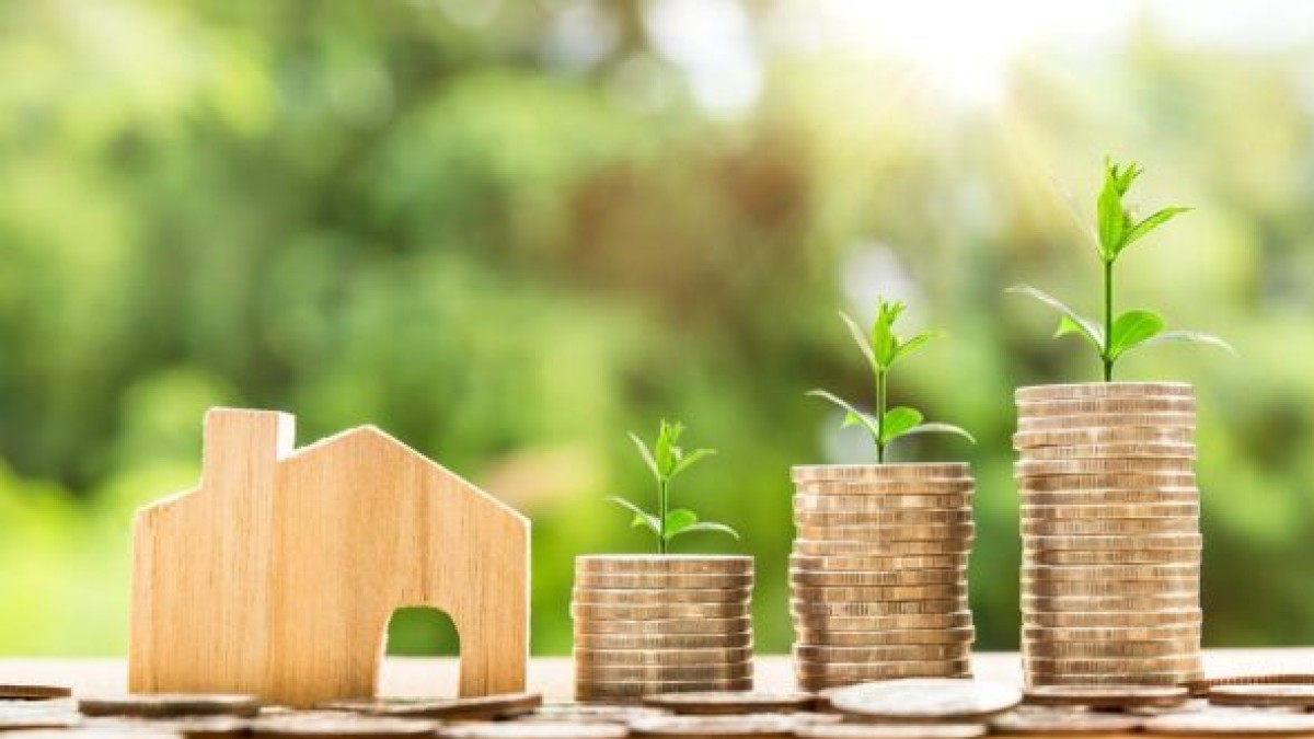 4 Common Sense Financial Tips to Make Your Money Work For You