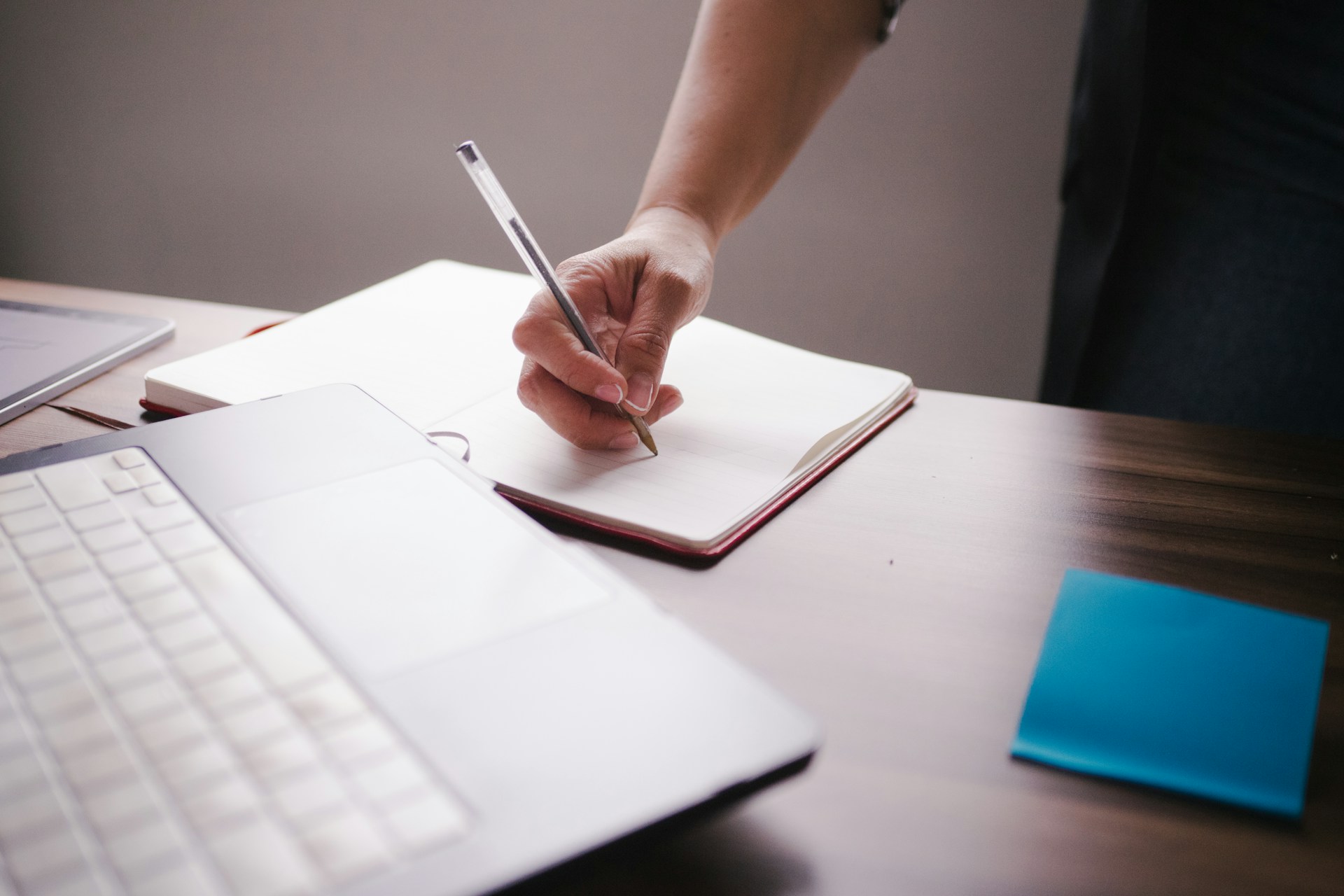 Building Search Authority: How Novakid Transforms Content Hubs Into Conversion Engines