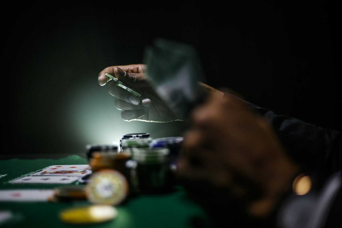 Designing the New Online Casino: UX Trends and Industry Shifts Defining Gambling in 2025