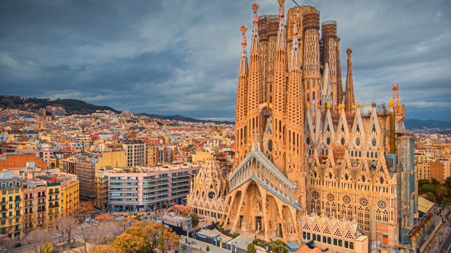 sagrada_familia_2023_900x506px.jpg
