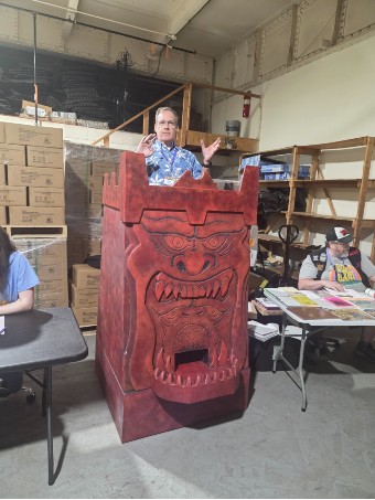 JimKitchenAuctioneer.jpg
