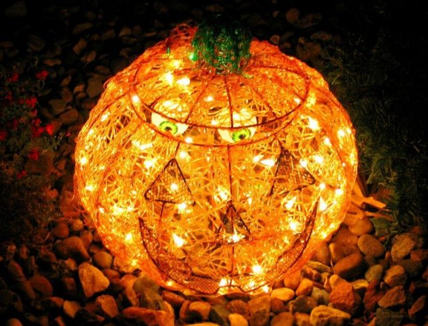Make Your Decorations the Only Scary Thing Outside This Halloween
