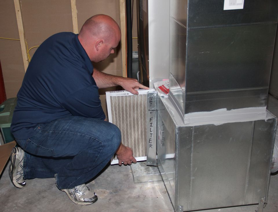 changing a furnace filter