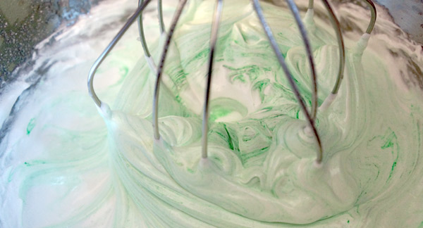 meringue-color-mix