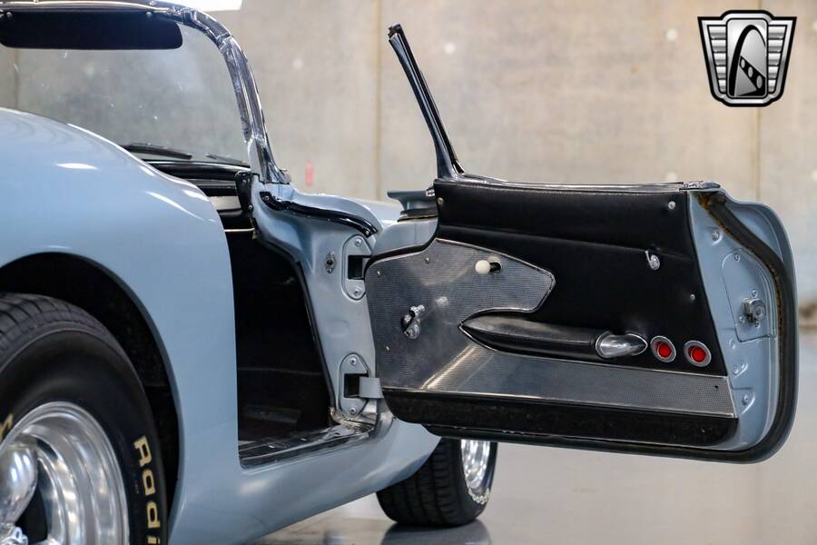 1960 Corvette picture #17