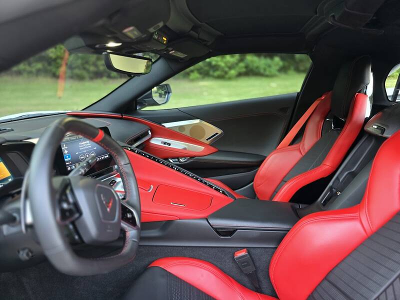 2022 Chevrolet Corvette Stingray Z51 Coupe 2LT picture #8