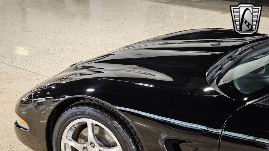 2000 Corvette picture #2