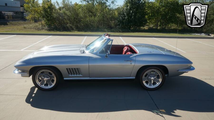 1967 Corvette Restomod picture #23