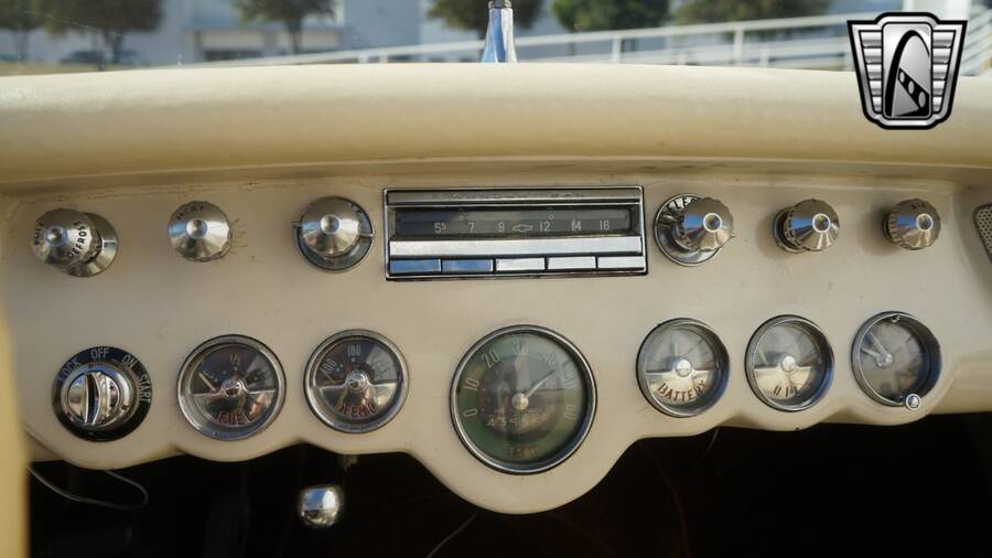 1957 Corvette picture #10