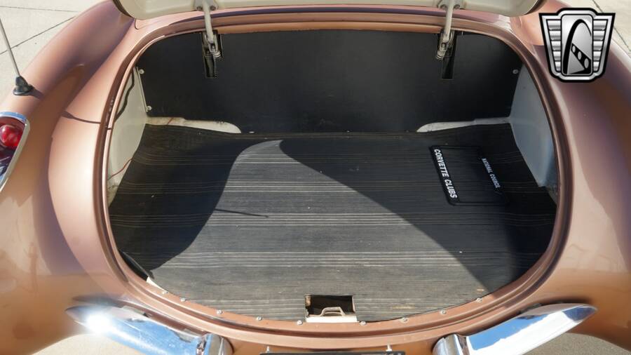 1957 Corvette picture #15