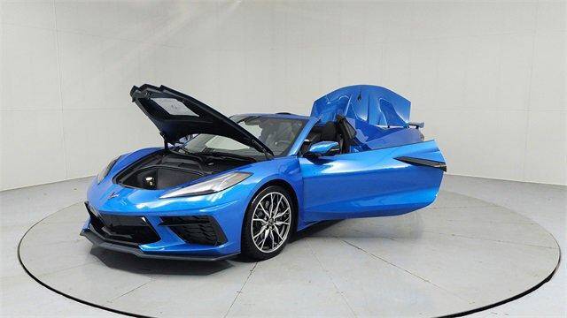 2026 Corvette Stingray Stingray Convertible 2LT picture #9