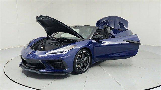 2025 Corvette Stingray Stingray Convertible 2LT picture #9