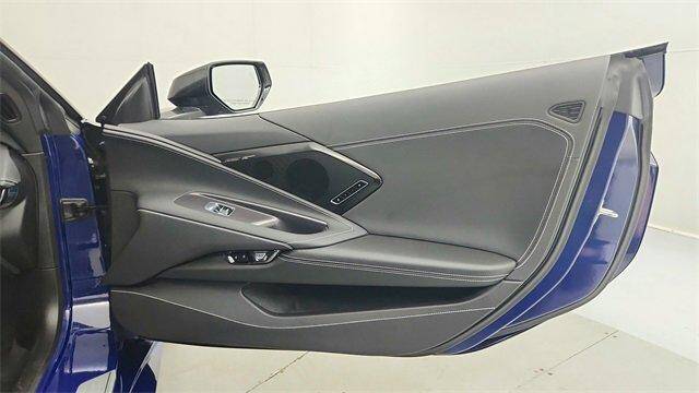 2025 Corvette Stingray Stingray Convertible 2LT picture #18