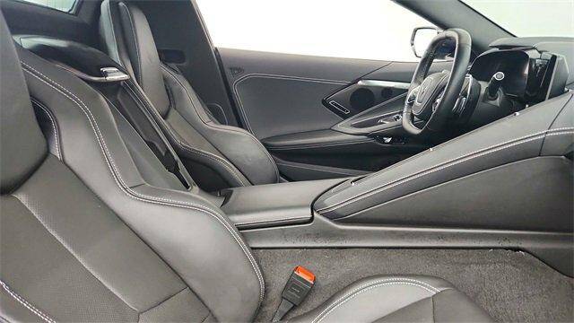 2025 Corvette Stingray Stingray Convertible 2LT picture #19