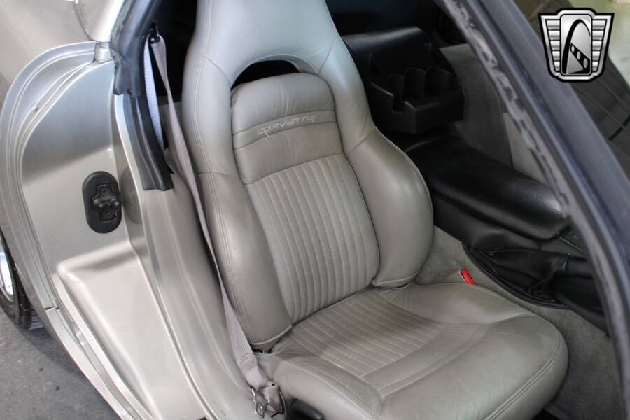 2001 Corvette picture #9