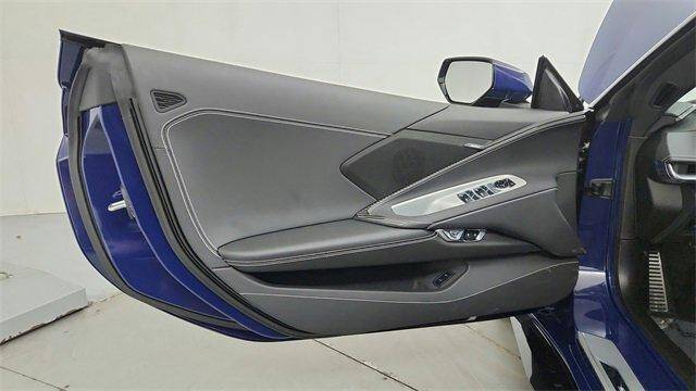 2025 Corvette E-Ray E-Ray Convertible 1LZ picture #11