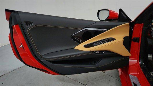 2026 Corvette Stingray Stingray Convertible 2LT picture #11