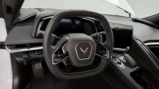 2025 Corvette Stingray Stingray Coupe 2LT picture #13