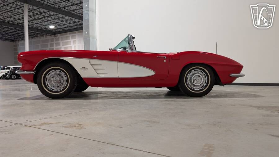 1961 Corvette picture #7