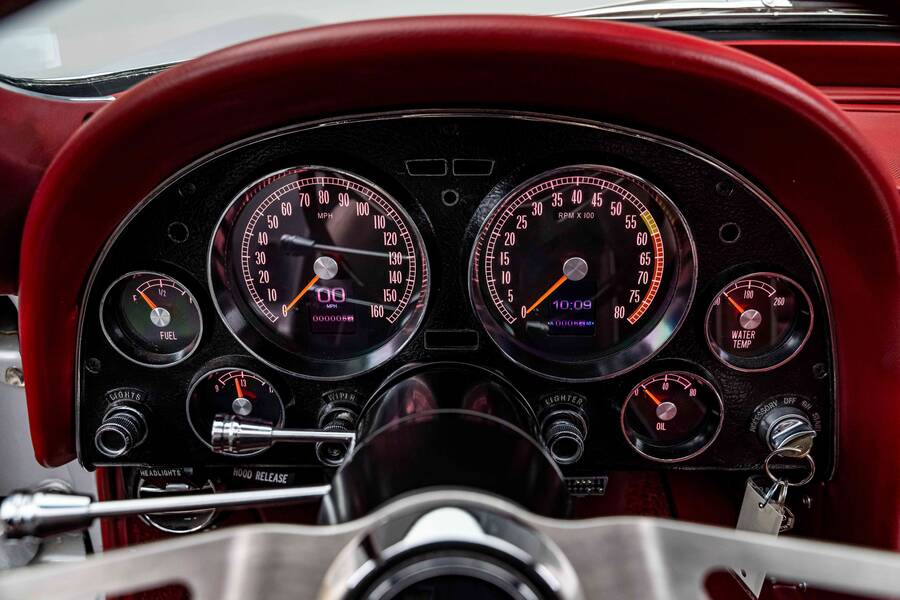 1965 Corvette picture #19