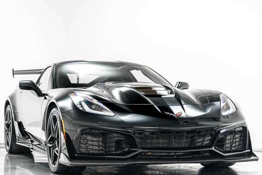 2019 Corvette ZR1 -ZTK Track Package, 7 Speed Manual, Brembo Carbon Ceramic Brakes picture #2