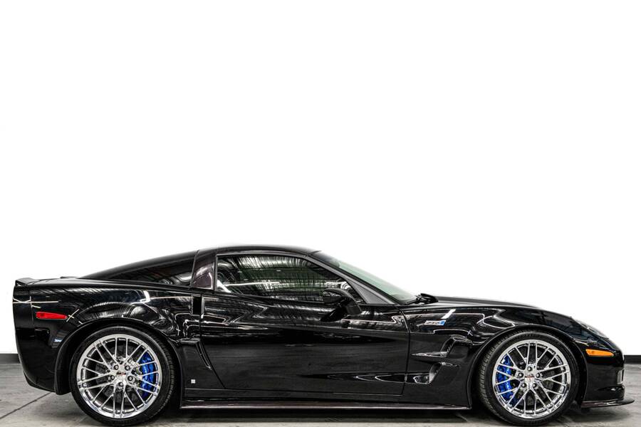 2009 Corvette ZR1 -3ZR, Chromed Wheels, Low Miles picture #1