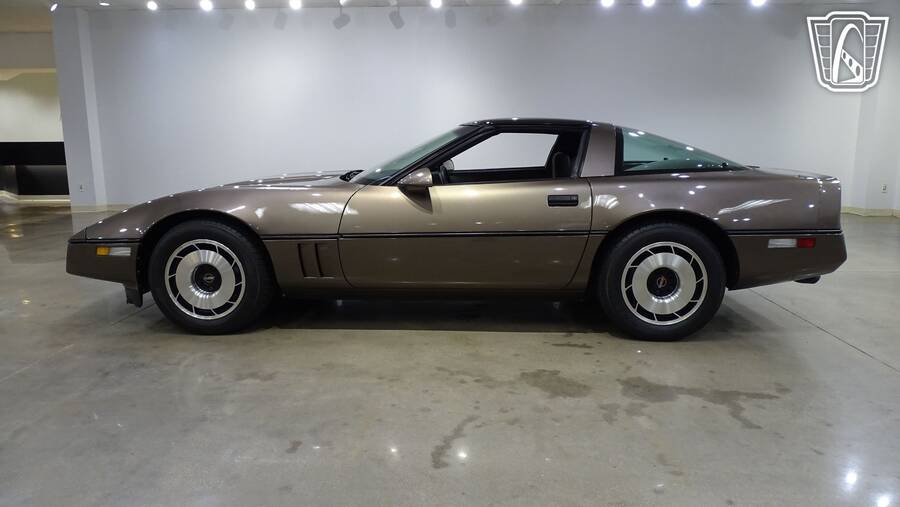 1985 Corvette picture #5