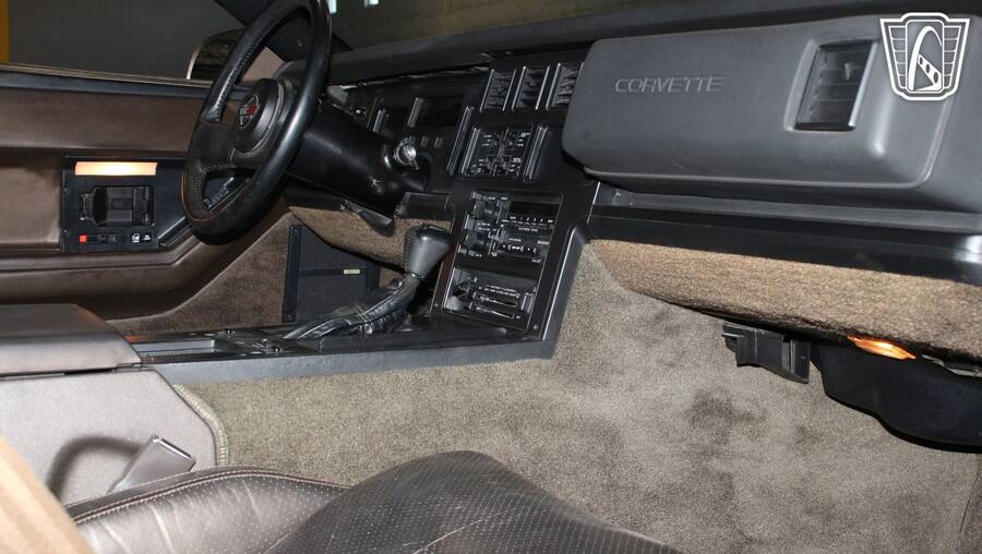 1984 Corvette picture #7
