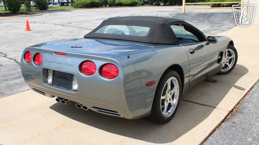 2004 Corvette picture #1