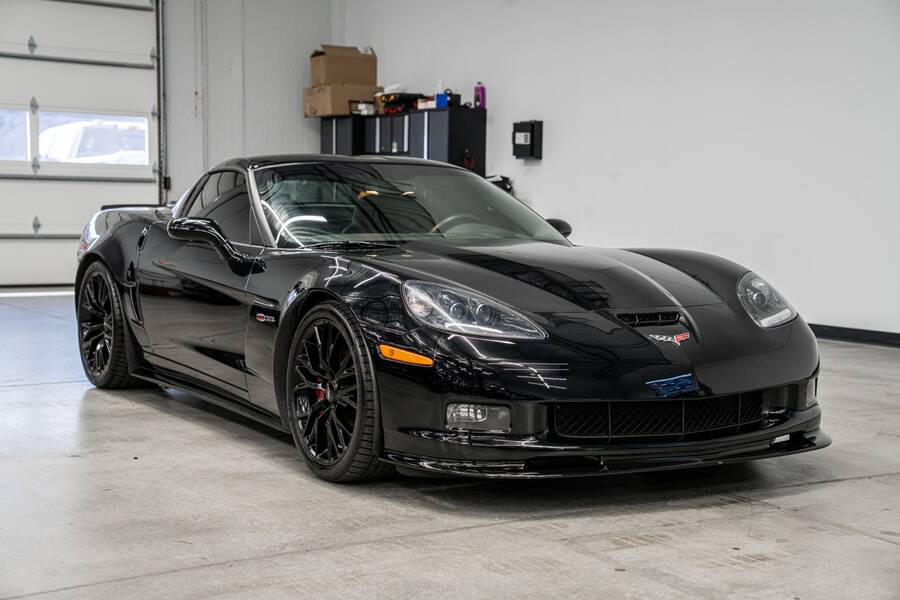 2013 Corvette Z06 -3LZ Trim, Carbon Fiber Package, Low Miles picture #2