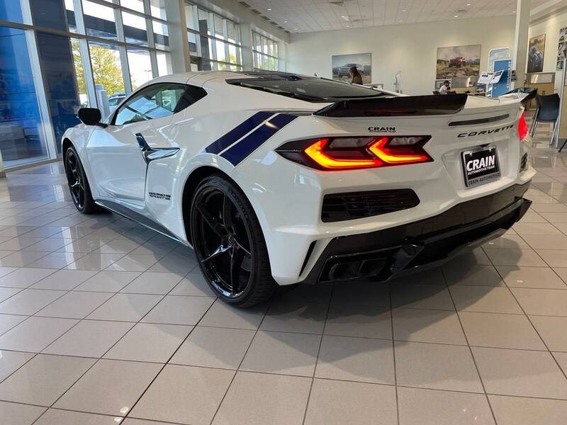 2027 Grand Sport 2LT Coupe picture #6