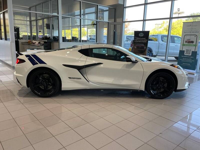 2027 Grand Sport 2LT Coupe picture #10