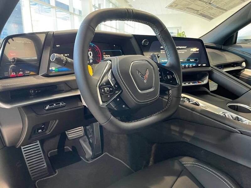 2027 Grand Sport 2LT Coupe picture #12